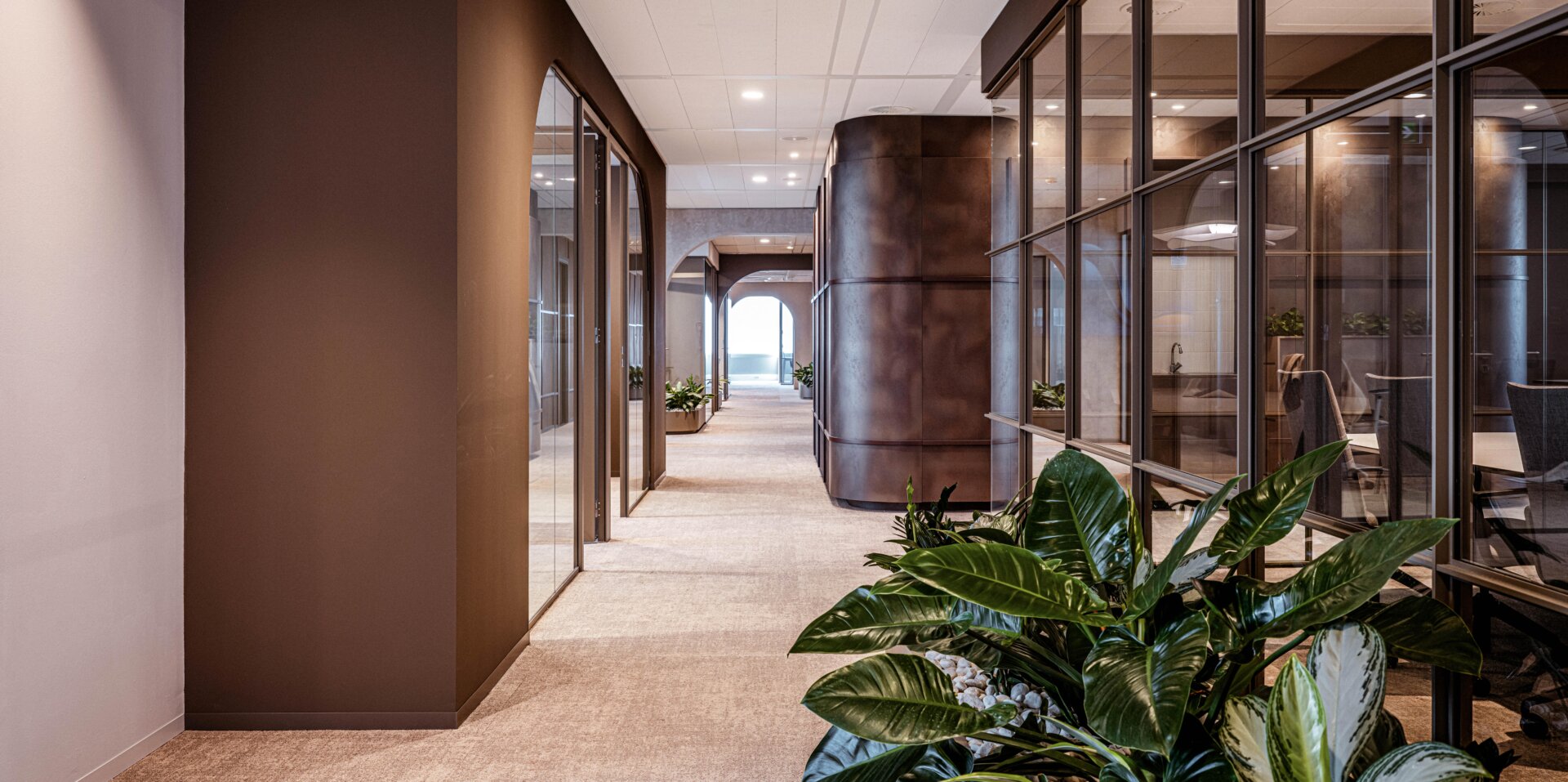 PARTITION SYSTEMS AND INTERIOR SOLUTIONS FOR EVERY WORKSPACE
